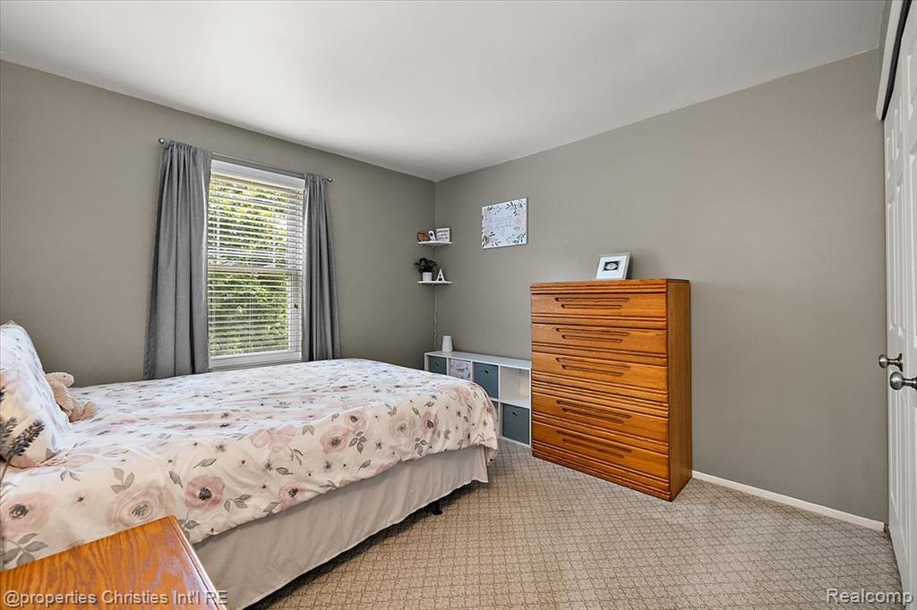 555 Worthington Road, Canton, MI 48188 — Photo 26