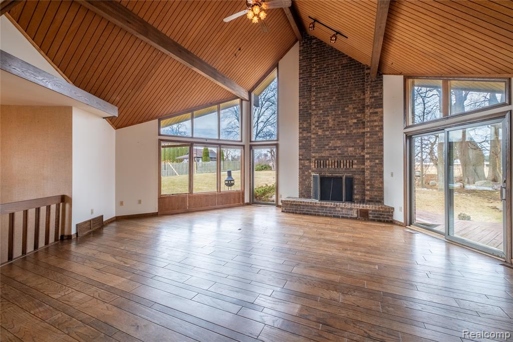3155 Beech Tree Lane, Flushing, MI 48433 — Photo 4
