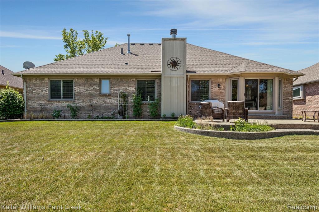 49240 Shenandoah Drive, Macomb, MI 48044 — Photo 34