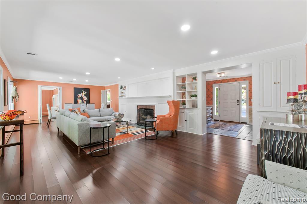 4230 Orchard Way, Bloomfield Hills, MI 48301 — Photo 7