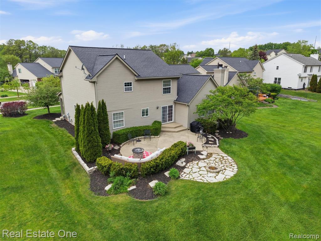 1786 Four Seasons Drive, Howell, MI 48843 — Photo 50