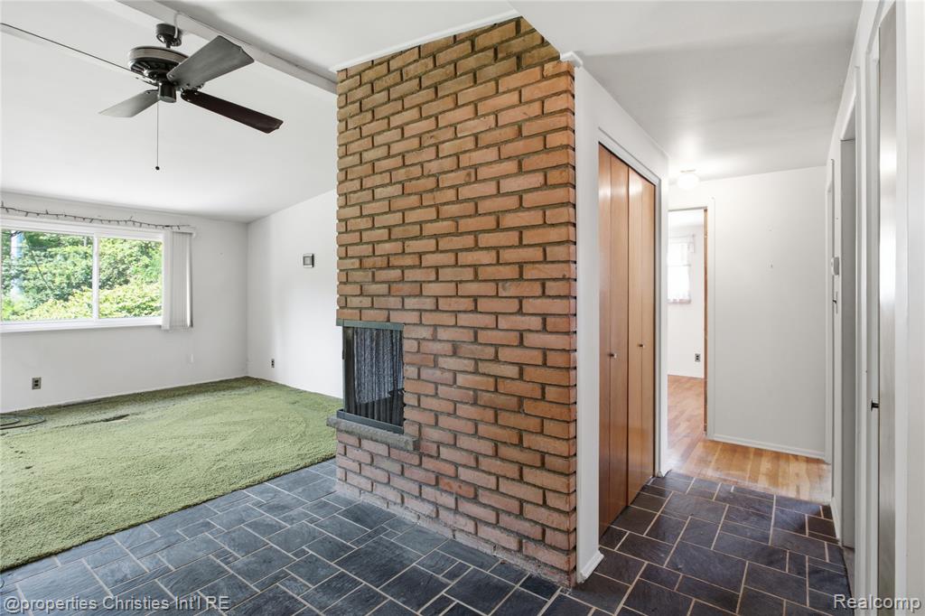 594 Provincetown Road, Auburn Hills, MI 48326 — Photo 9
