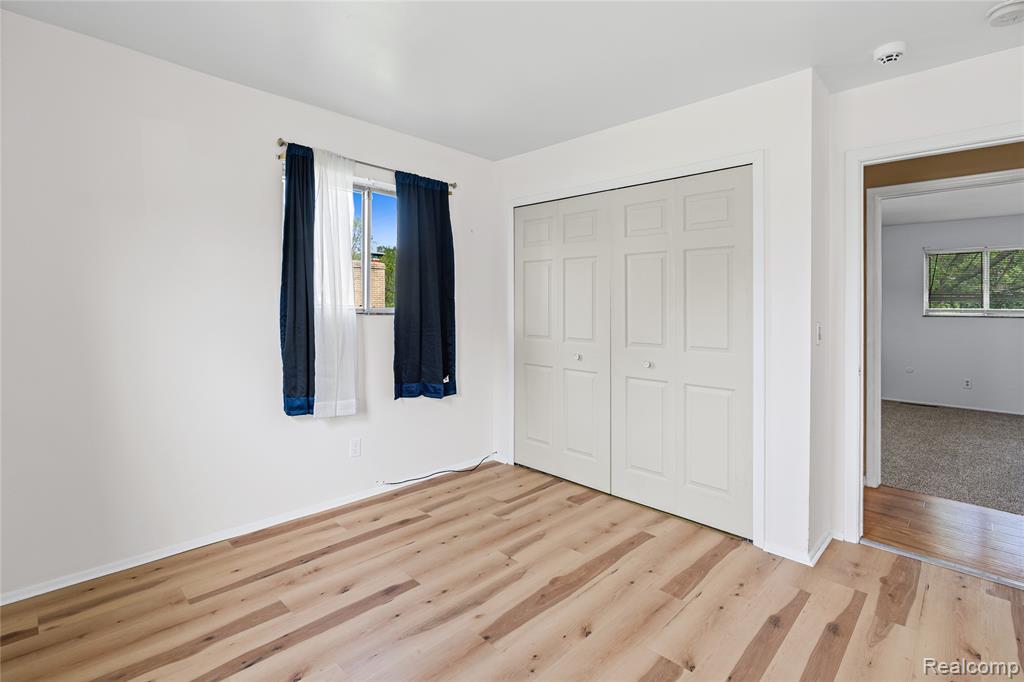 4064 Sheraton Drive, Flint, MI 48532 — Photo 22