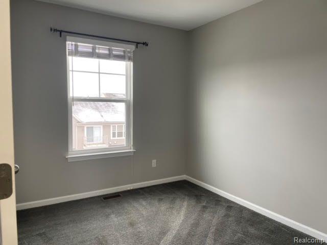411 WRIGHT Street, Wixom, MI — Photo 22