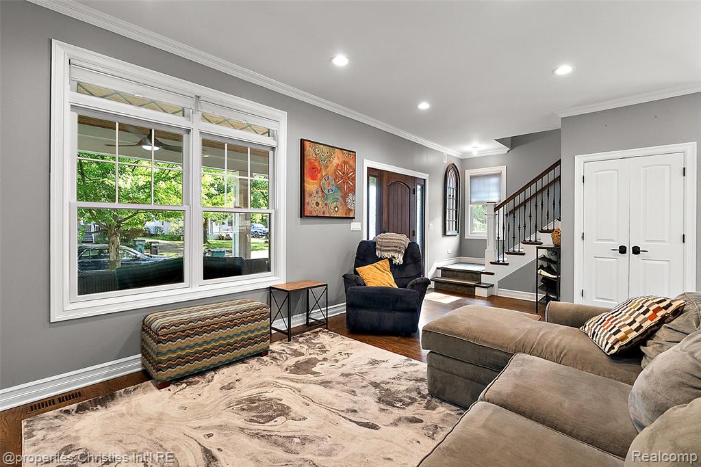 525 Broadacre Avenue, Clawson, MI — Photo 28