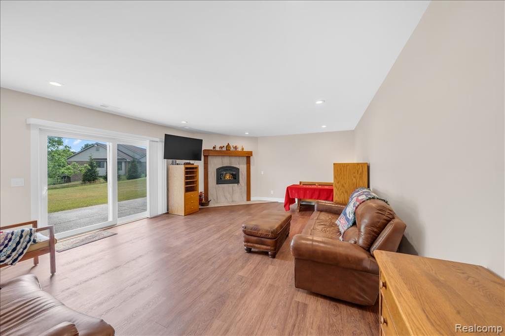 4266 McCandlish Road, Grand Blanc, MI 48439 — Photo 40