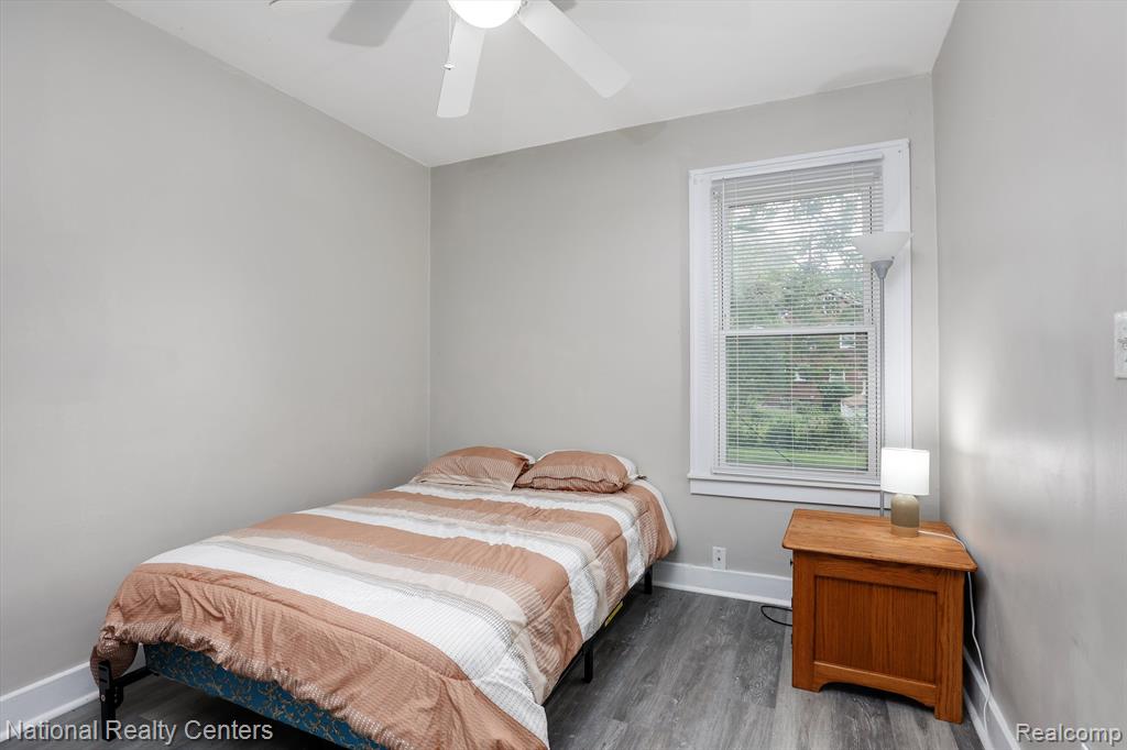 295 Eastlawn Street, Detroit, MI 48215 — Photo 16