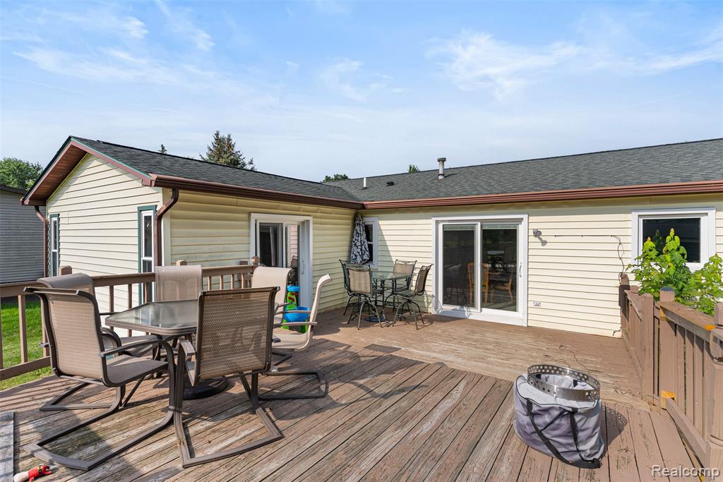 4303 Pratt Avenue, Grand Blanc, MI 48439 — Photo 40