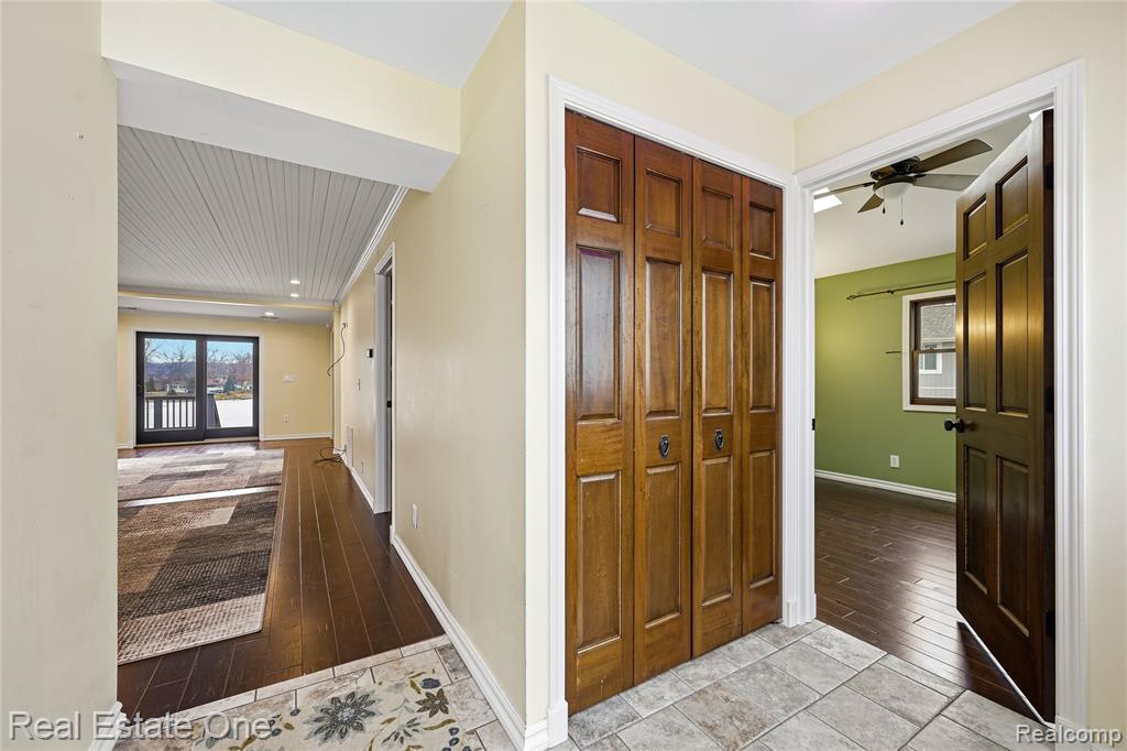 10428 King Road, Davisburg, MI 48350 — Photo 18