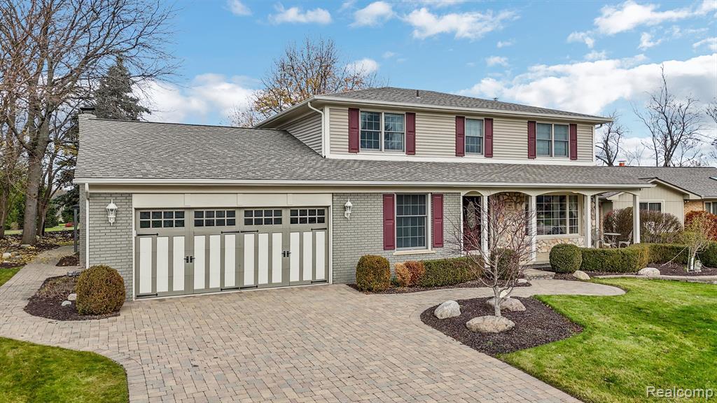 682 Heritage Lane S, Rochester Hills, MI 48309 — Photo 68