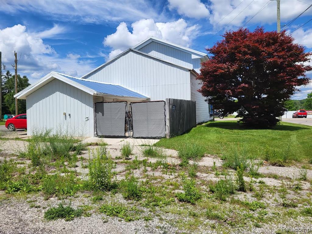 9405 Dixie Highway, Clarkston, MI 48348 — Photo 6