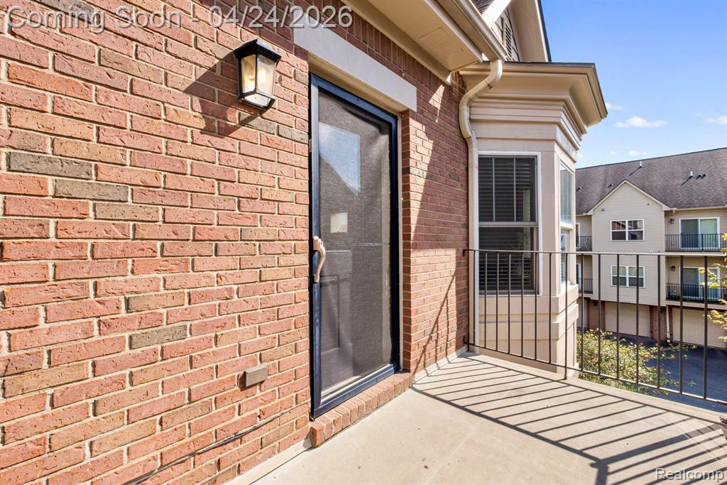 25580 Portico Lane, Novi, MI — Photo 14