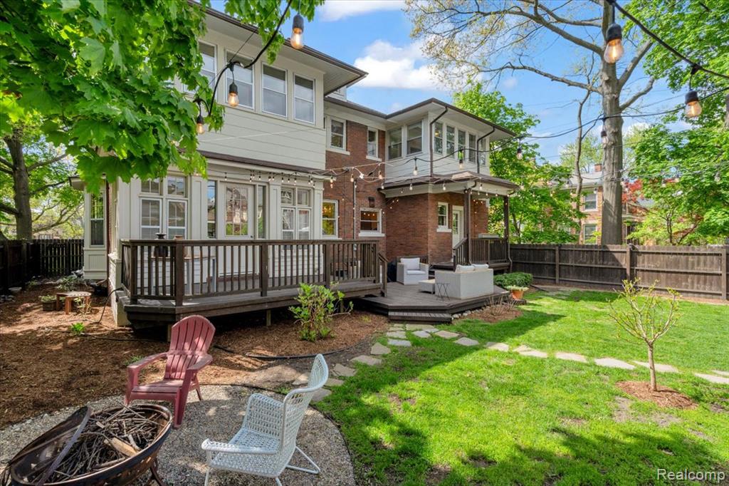 658 Longfellow Street, Detroit, MI 48202 — Photo 63
