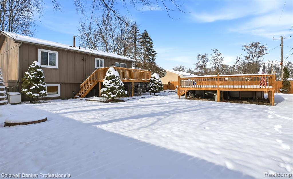 4904 Lake Grove Drive, White Lake, MI 48383 — Photo 3