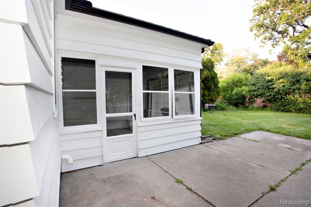 4056 Robina Avenue, Berkley, MI 48072 — Photo 40