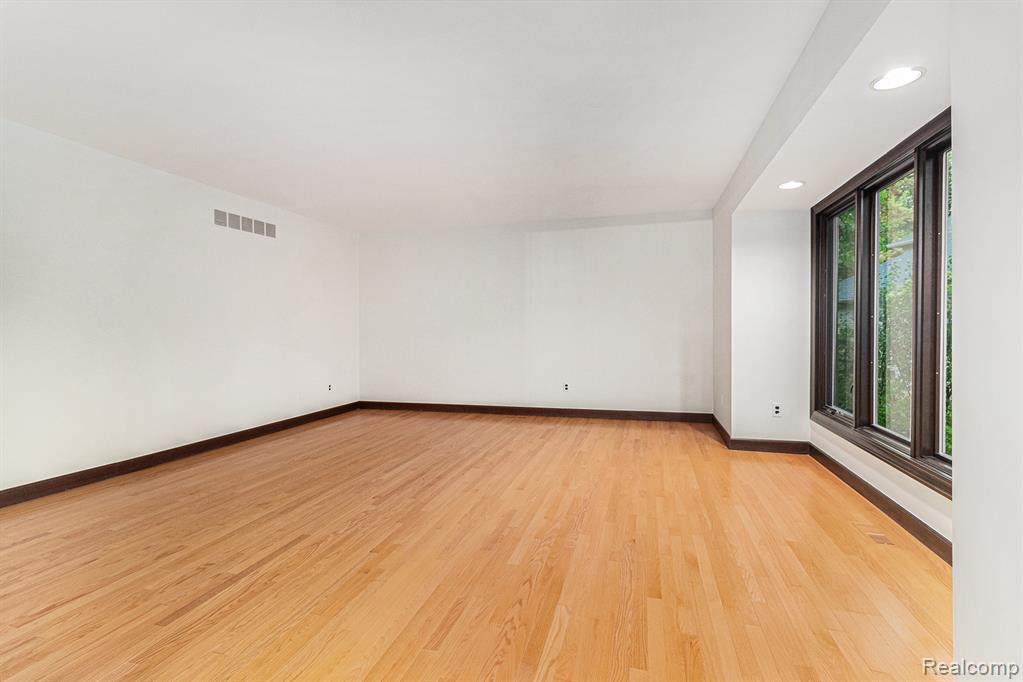 790 Hidden Pine Road Road, Bloomfield Hills, MI 48304 — Photo 7