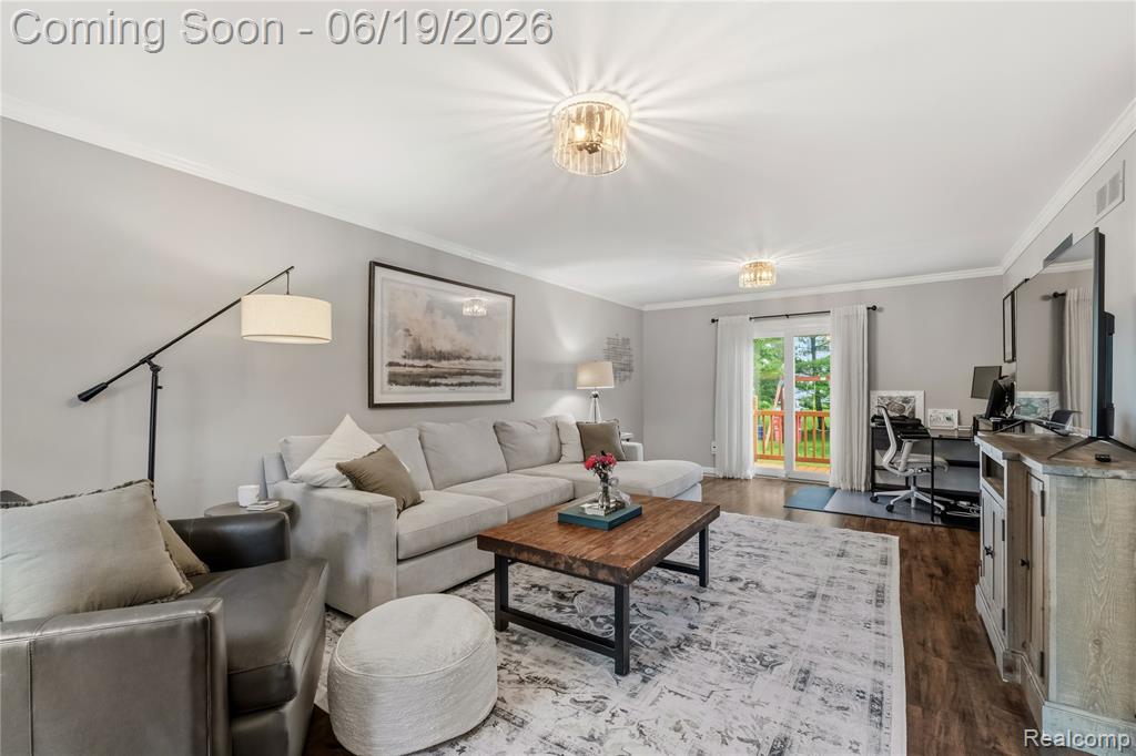 45209 Saltz Road, Canton, MI 48187 — Photo 5