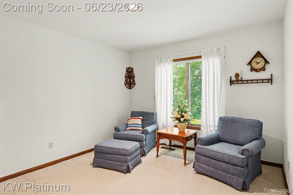 41945 Hillview Drive, Sterling Heights, MI 48314 — Photo 21