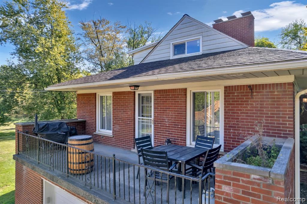 42790 Utica Road, Sterling Heights, MI 48314 — Photo 17