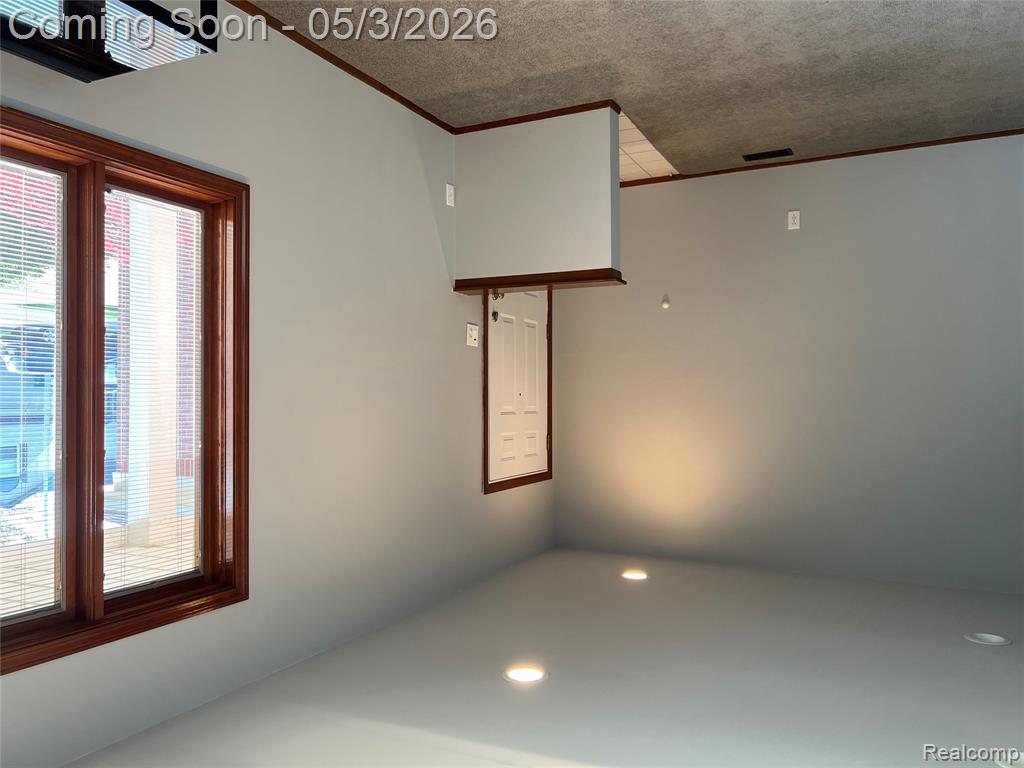 24407 Westpointe Street, Trenton, MI 48183 — Photo 9