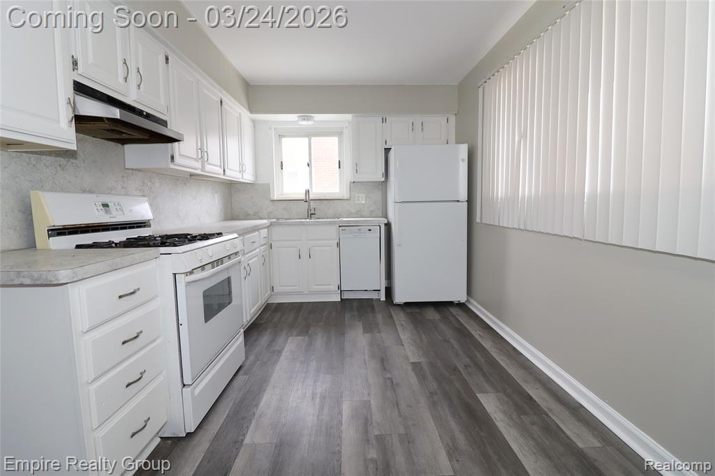 6444 Sunset Street, Garden City, MI — Photo 10