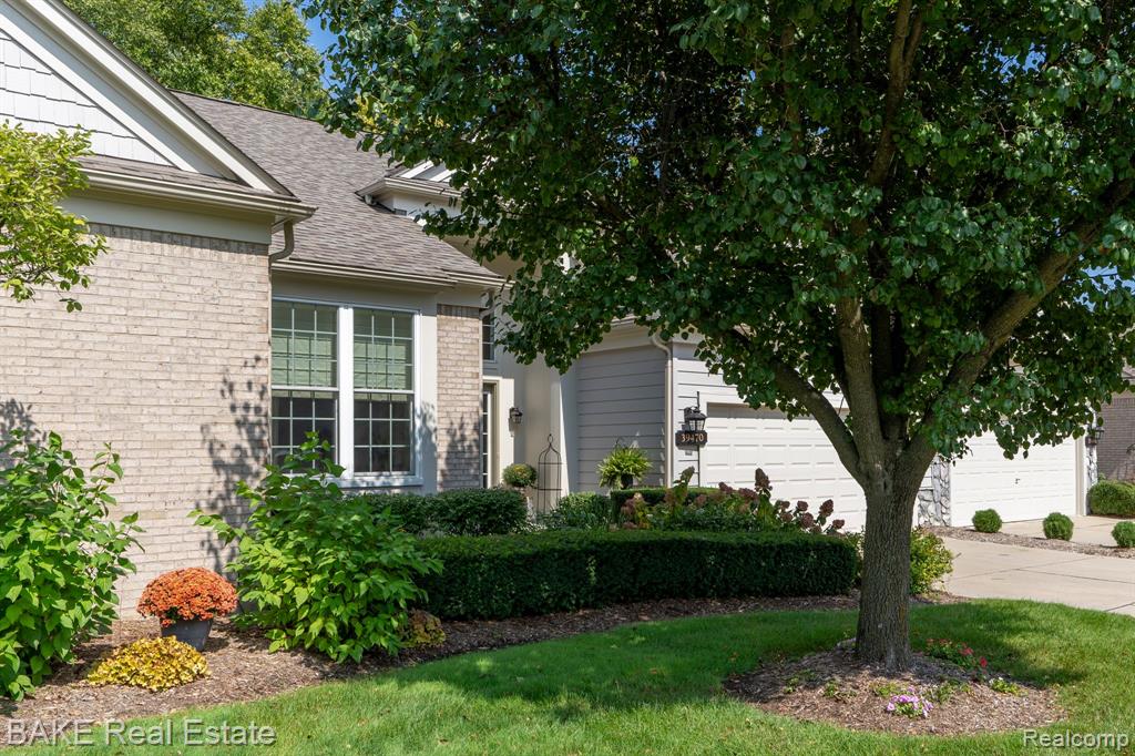 39470 Champion Court, Northville, MI 48168 — Photo 3