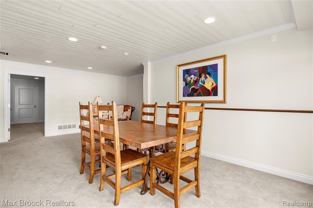 5867 BRAVO COURT, Orchard Lake Village, MI 48324 — Photo 71