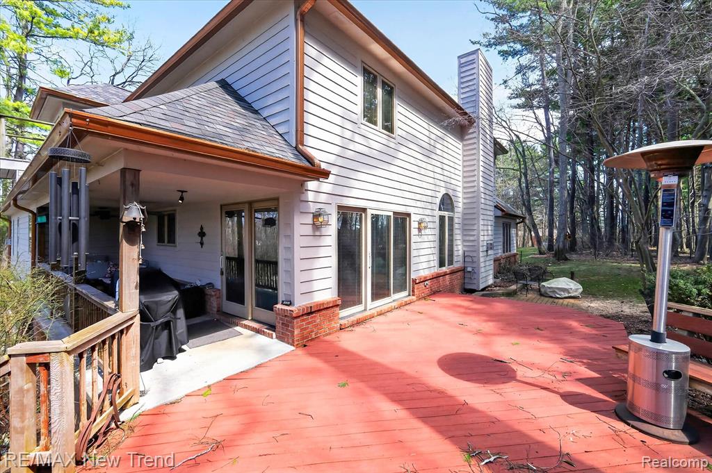 5721 Coralwood Court, Commerce Twp, MI 48382 — Photo 46