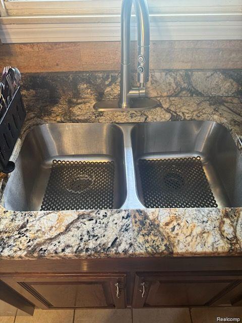 24816 CUSHING Avenue, Eastpointe, MI 48021 — Photo 7
