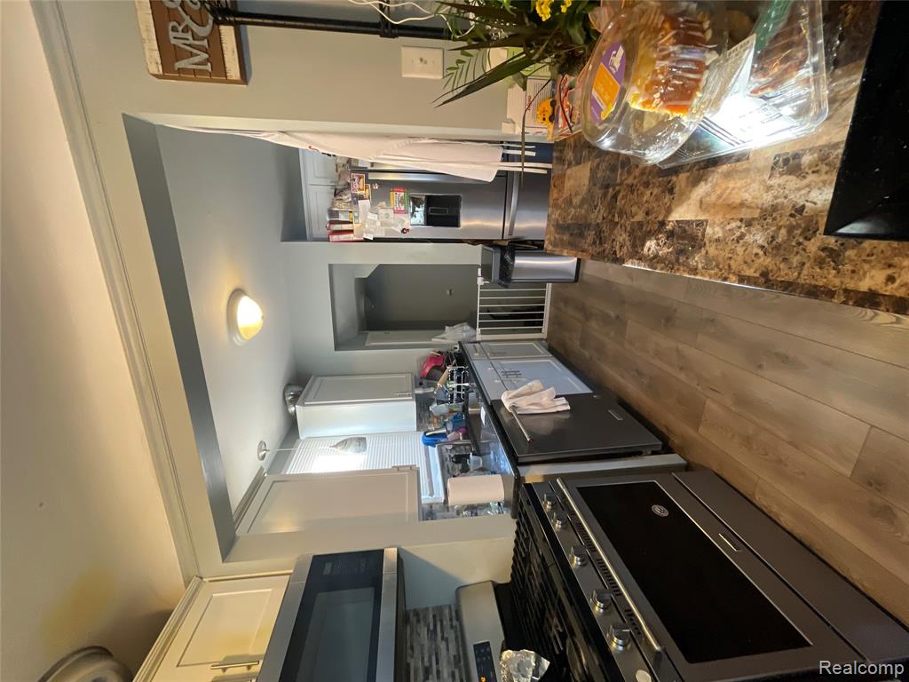 16267 San Juan Drive, Detroit, MI 48221 — Photo 3