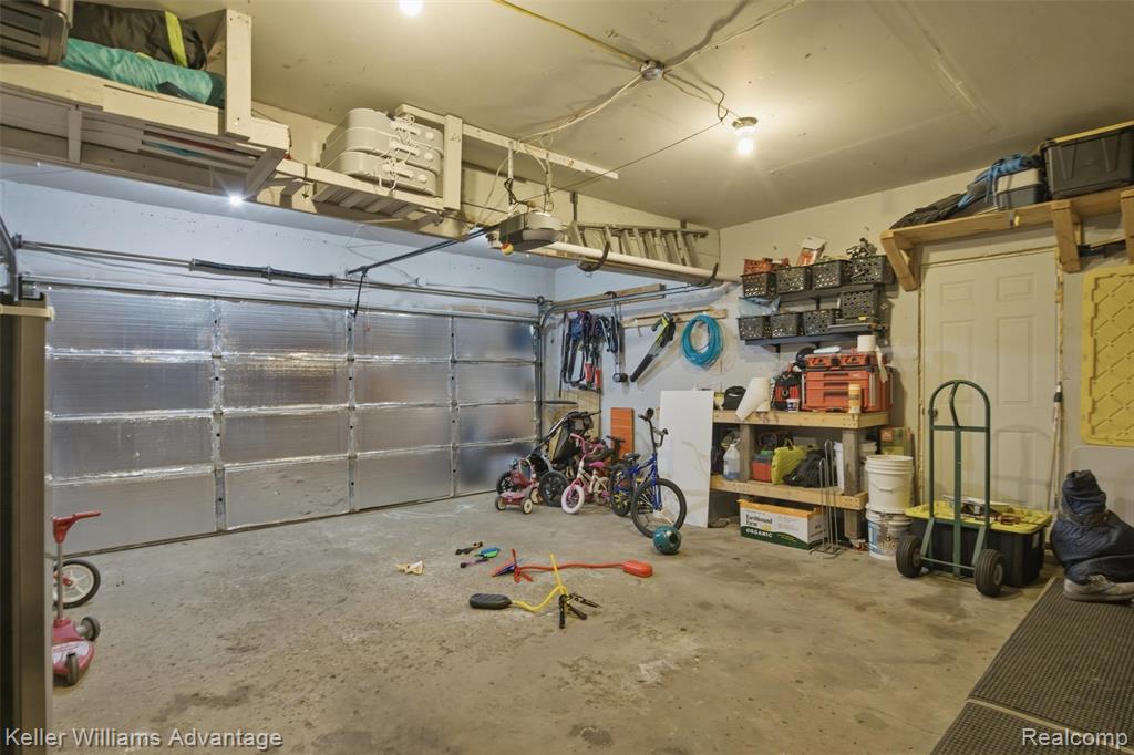 8610 Buffalo Drive, Commerce Twp, MI 48382 — Photo 41