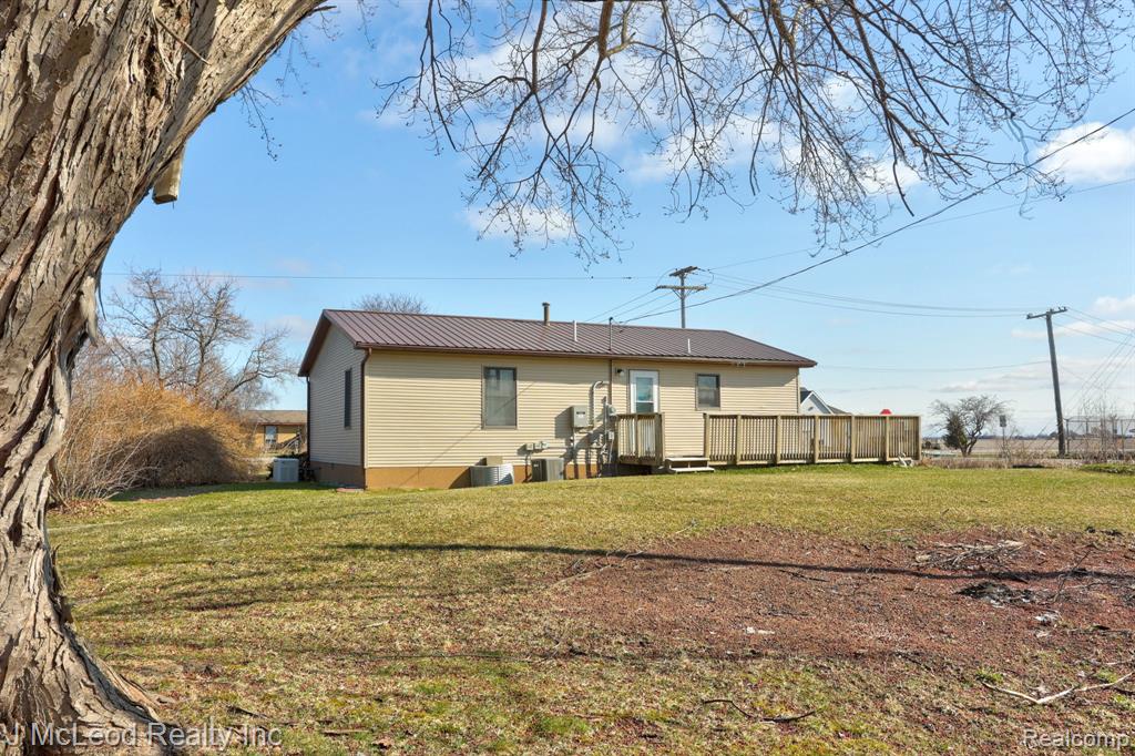 1800 W Main Street UNIT 105, Lowell, MI, 49331