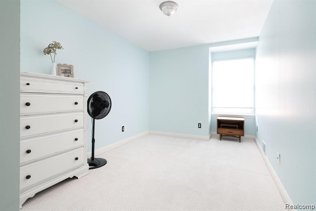 45630 Altz Street, Utica, MI 48315 — Photo 21