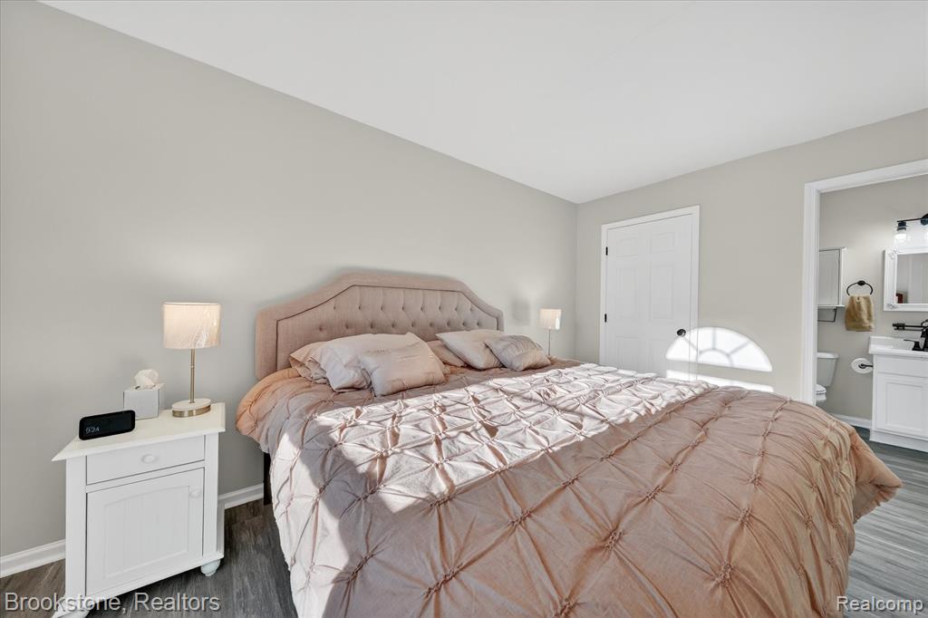 220 Oakbrooke Drive, 3, South Lyon, MI 48178 — Photo 20