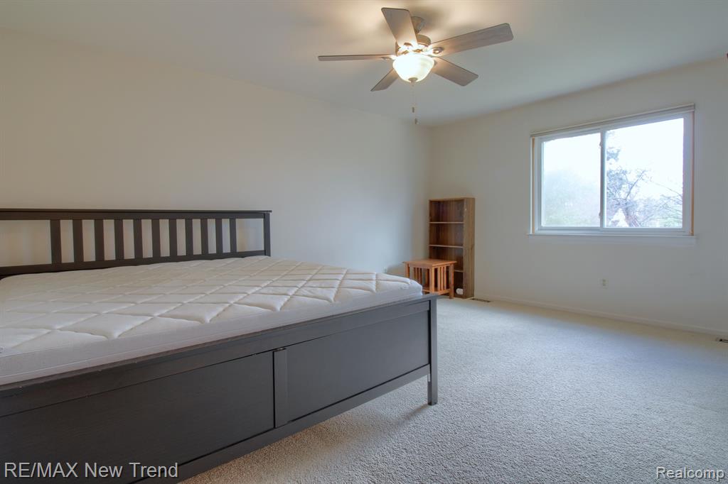 24802 SARAH FLYNN, Novi, MI — Photo 20