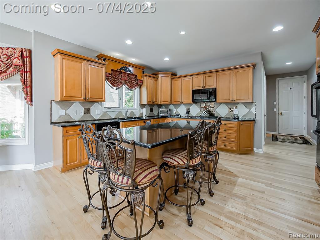 926 Majestic, Rochester Hills, MI 48306 — Photo 7