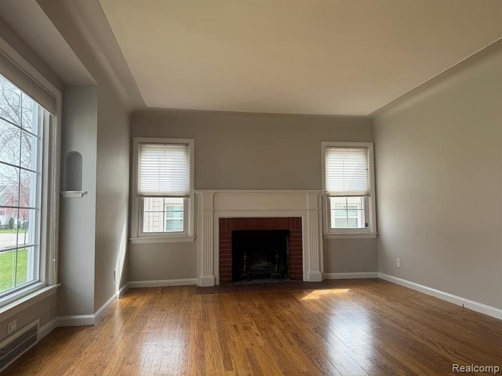 881 SIMPSON Street, Plymouth, MI 48170 — Photo 8