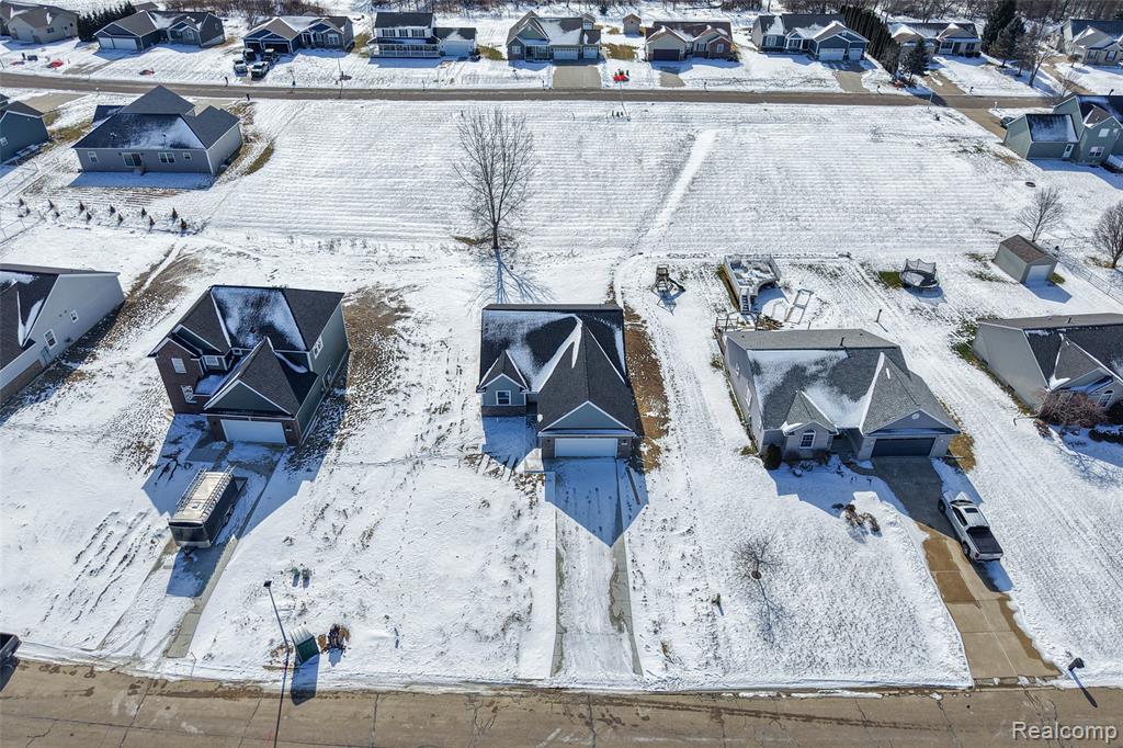 10190 Hunt Drive, Davison, MI 48423 — Photo 13