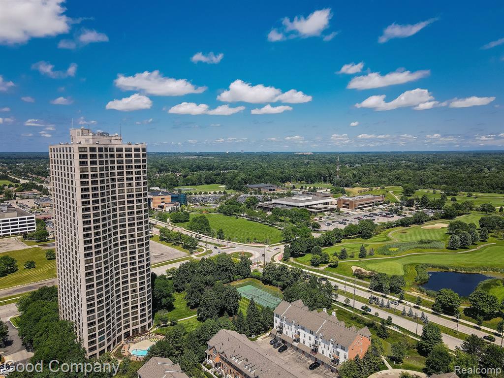 5000 TOWN Center, 1104, Southfield, MI 48075 — Photo 43