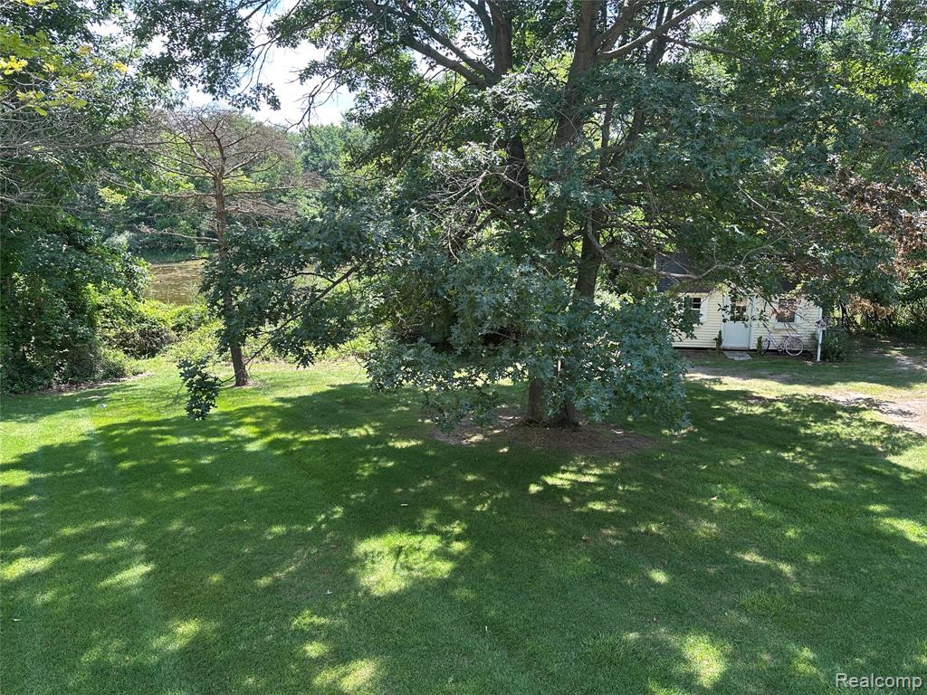 962 Hidden Valley Drive, Lake Orion, MI 48362 — Photo 23