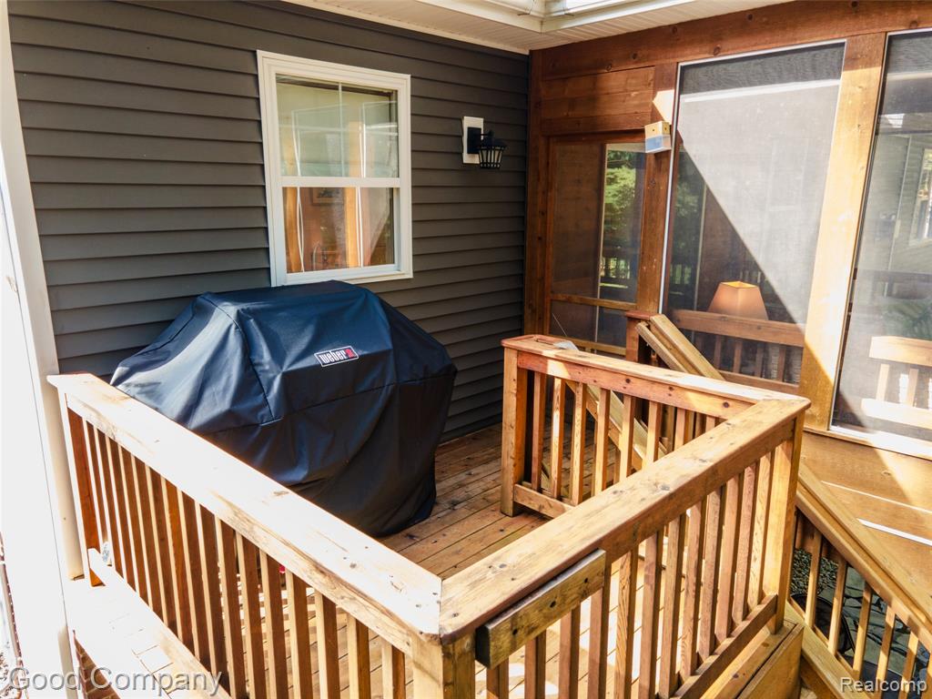 8726 Sunrise Mist Drive, Pinckney, MI 48169 — Photo 52