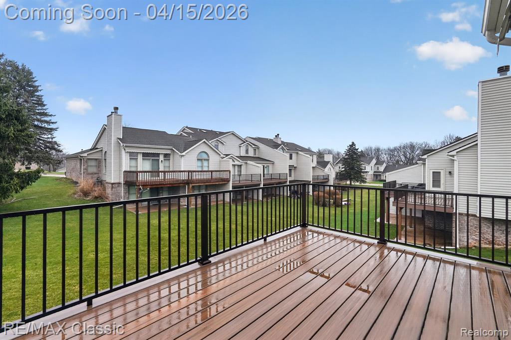 652 Woodside Drive, Milford, MI 48381 — Photo 5