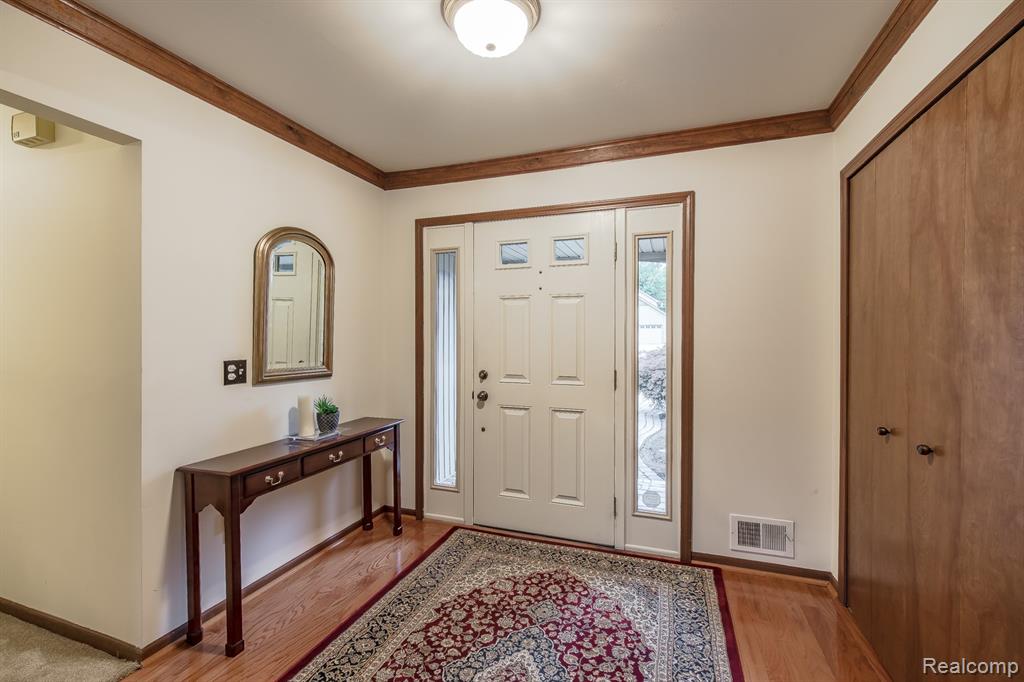 4614 Lehigh Drive, Troy, MI 48098 — Photo 7
