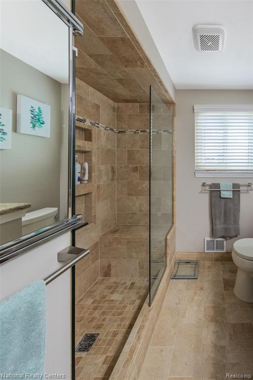 40703 Olympia Drive Drive, Sterling Heights, MI 48313 — Photo 19
