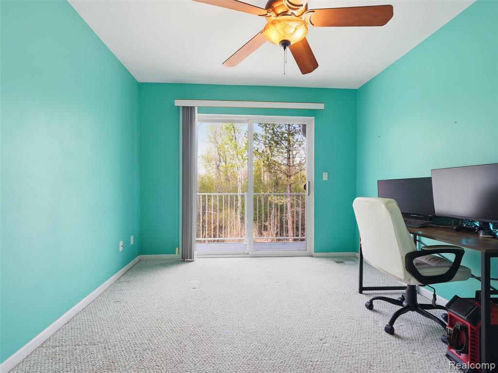 56471 Scotland Boulevard, Utica, MI 48316 — Photo 8
