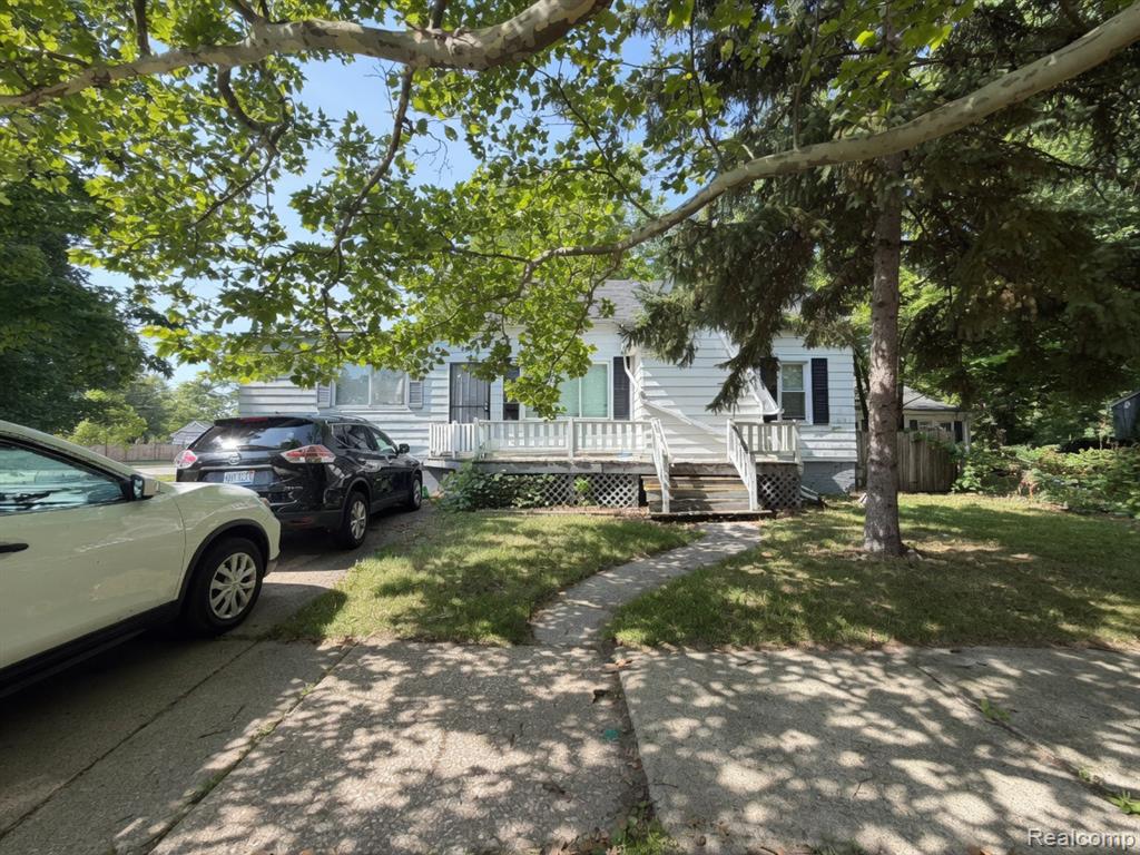 5629 Gateshead Street, Grosse Pointe, MI 48236 — Photo 4