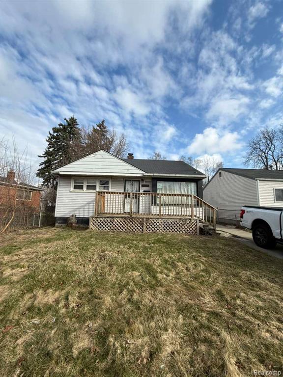 224 S SE Kenbrook Street, Grand Rapids, MI, 49548