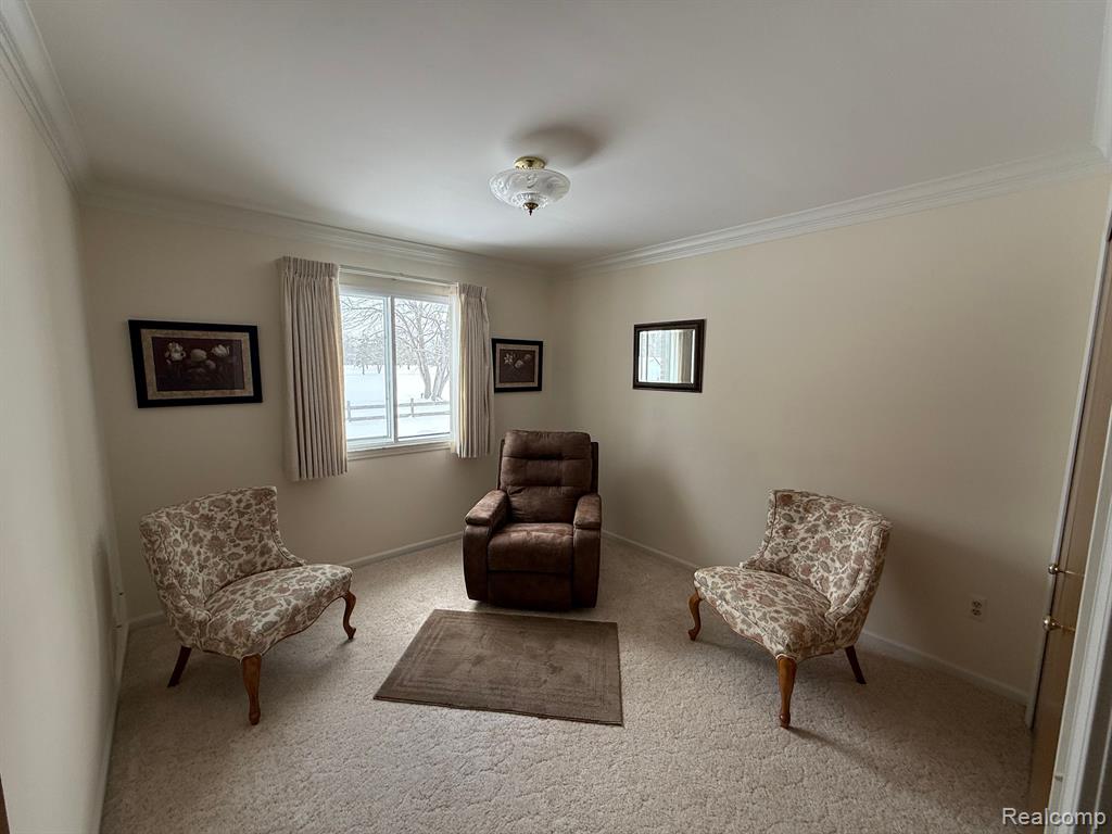 774 COUNTRY CLUB Drive, Saint Clair Shores, MI 48082 — Photo 14