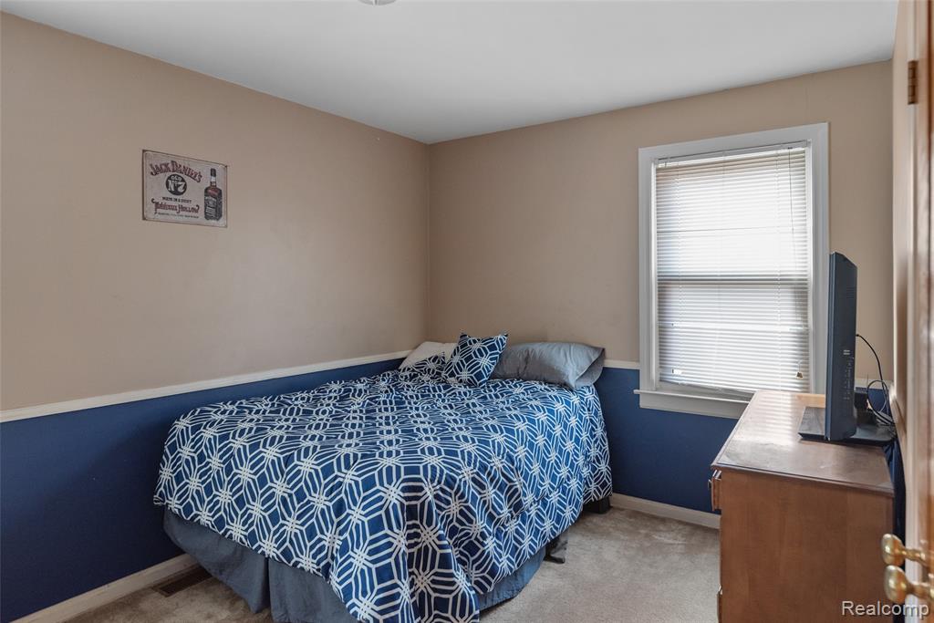 8150 Davison Road, Davison, MI 48423 — Photo 17