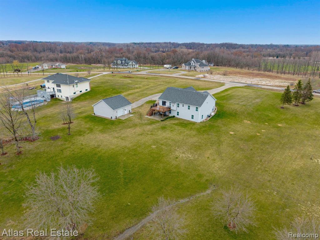 5053 HIDDEN RIDGE Drive, Metamora, MI 48455 — Photo 6